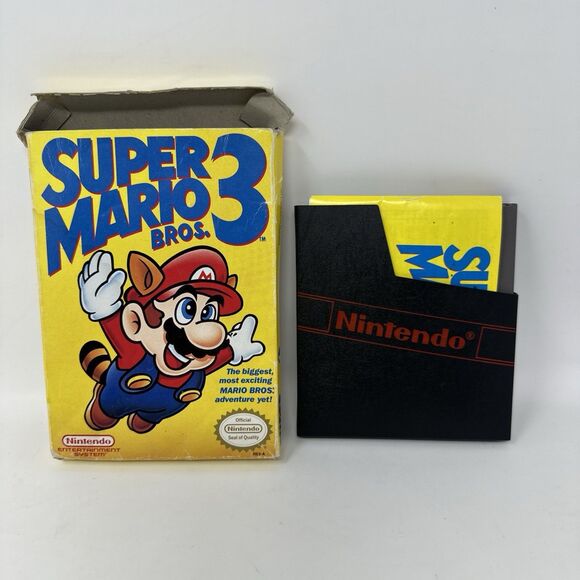 Super Mario Bros 3 Nintendo NES Complete in Box CIB Cartridge Manual Box - Picture 8 of 15